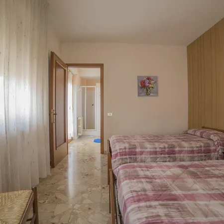 Santa Maria Hotel 2*