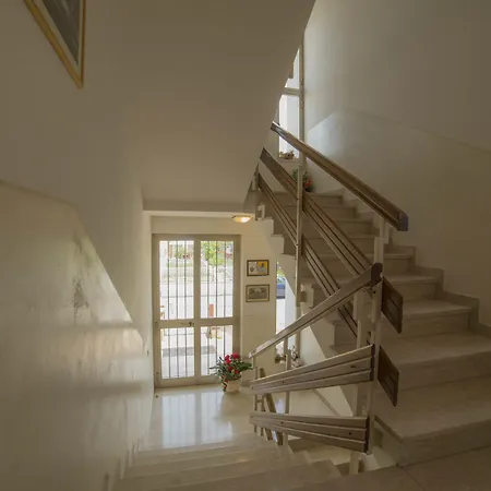Hotel Santa Maria 2*