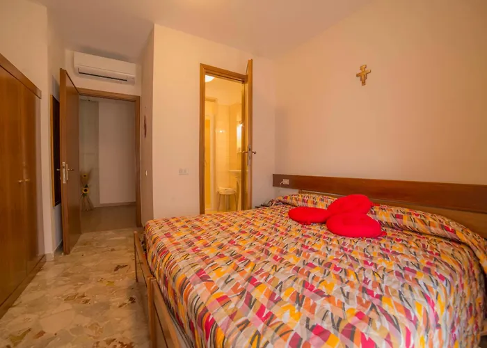 Santa Maria Hotel 2*