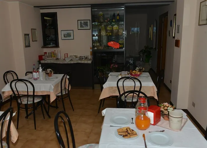 Santa Maria Hotel 2*